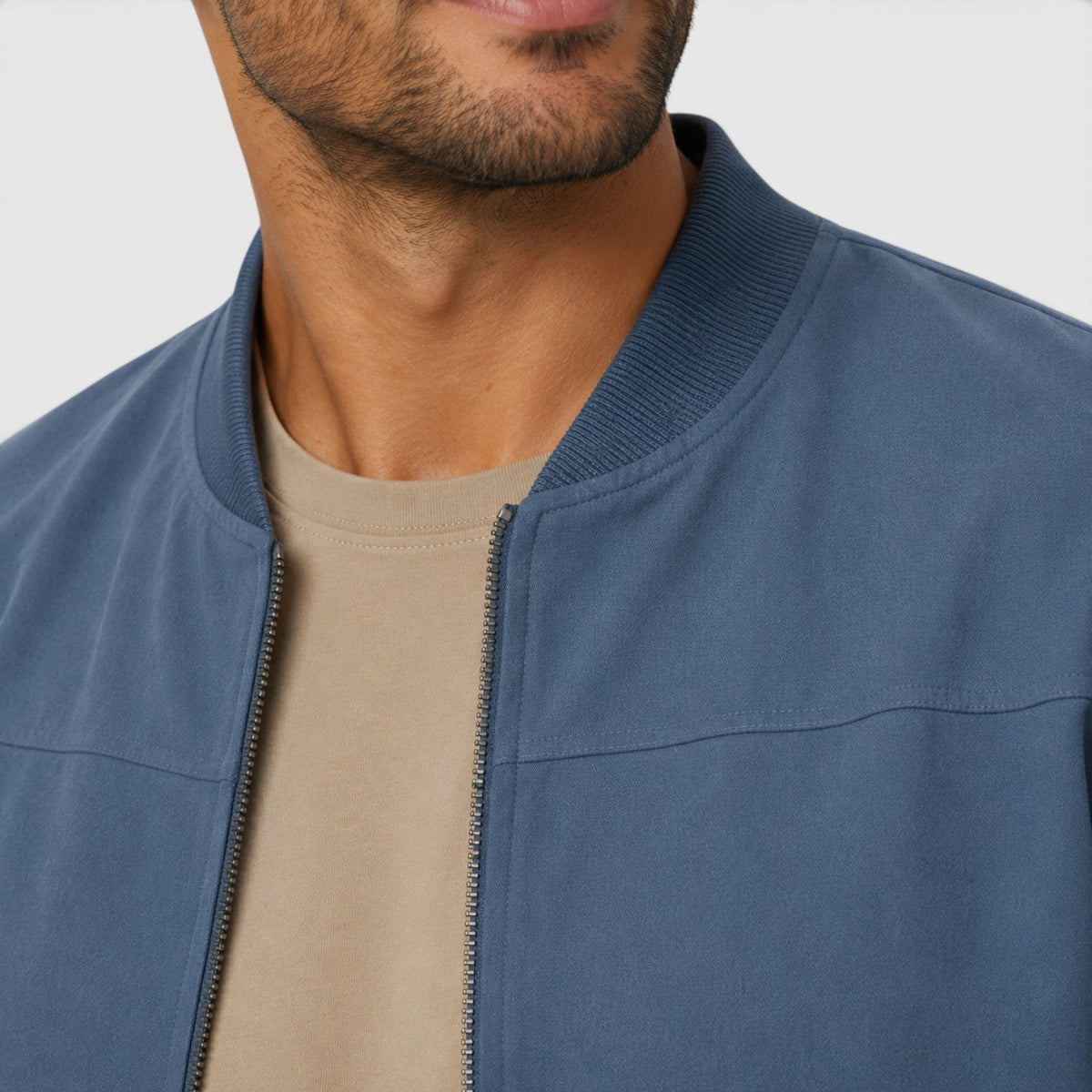 Men's Lightweight Bomber Jacket for Everyday Wear 3